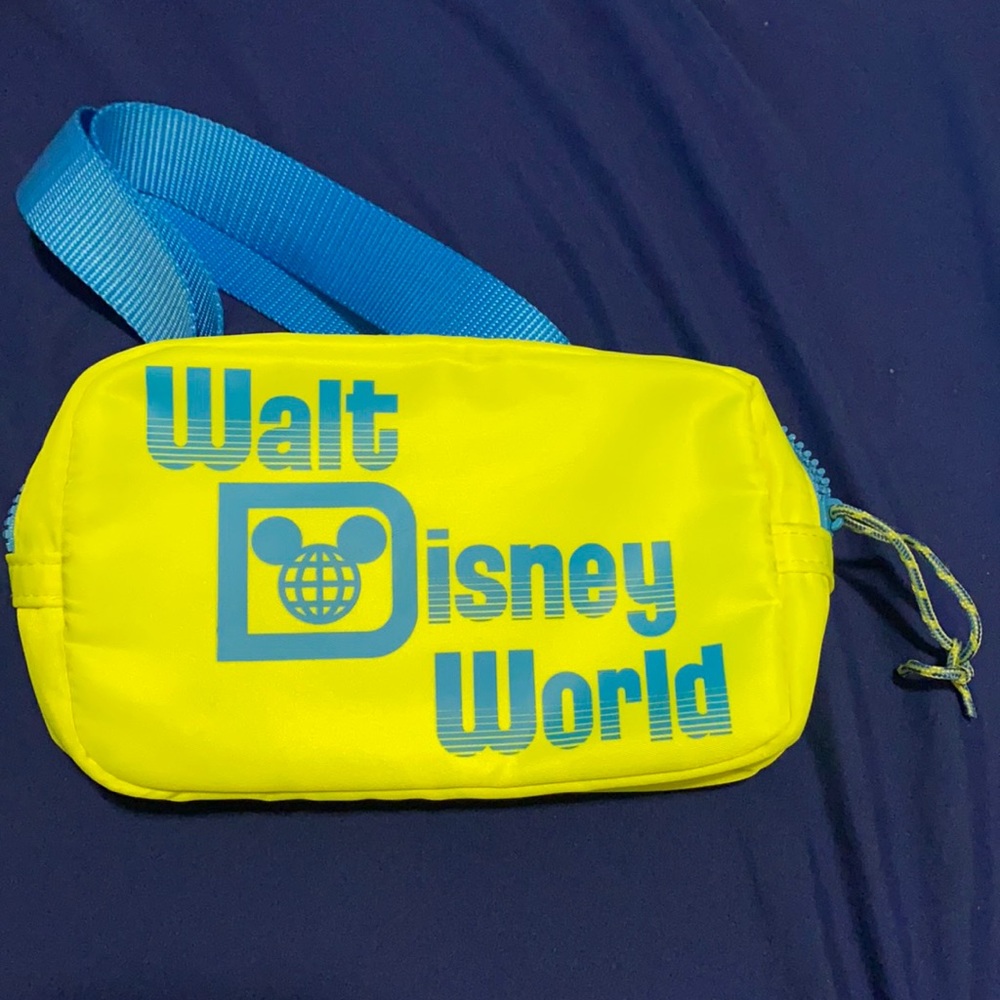 Walt Disney world Fanny pack